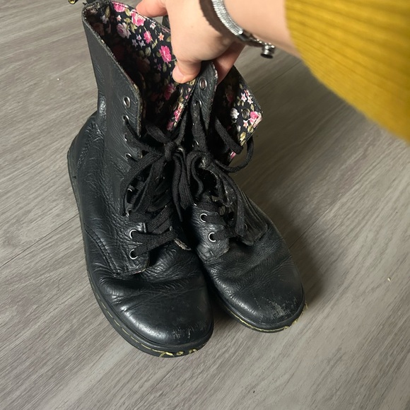 Dr. Martens stratford black leather boot - Picture 4 of 6